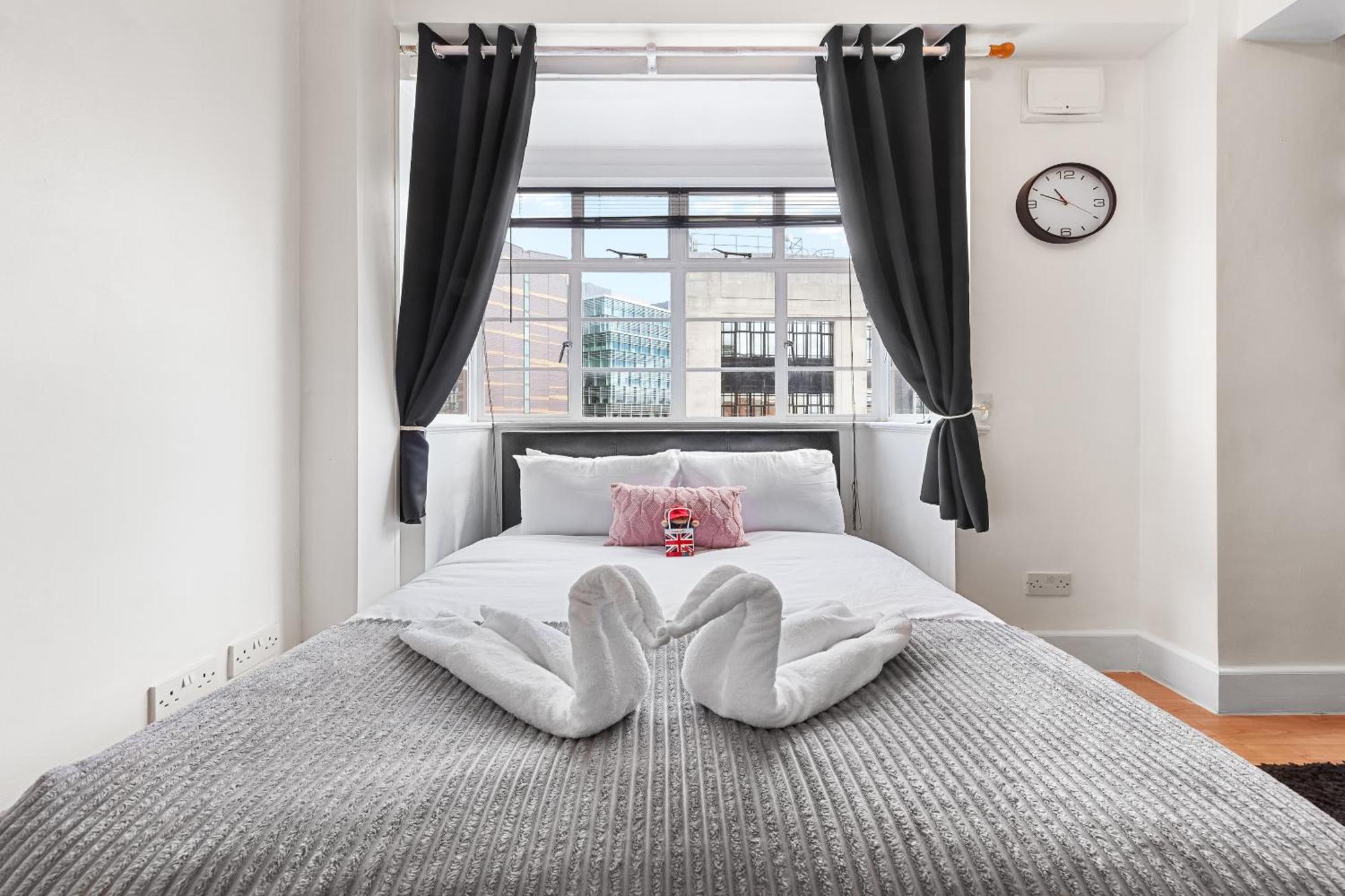 Paddington Station Paradise For Up To 4 Guests! Dream 2 Mins Walk From Station With Extra Double Sofa Bed! Londres